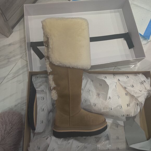 UGG sacai Thigh High Boot size 12 New - Picture 2 of 7